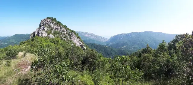 Asenovo Kale sa panoramskim pogledom